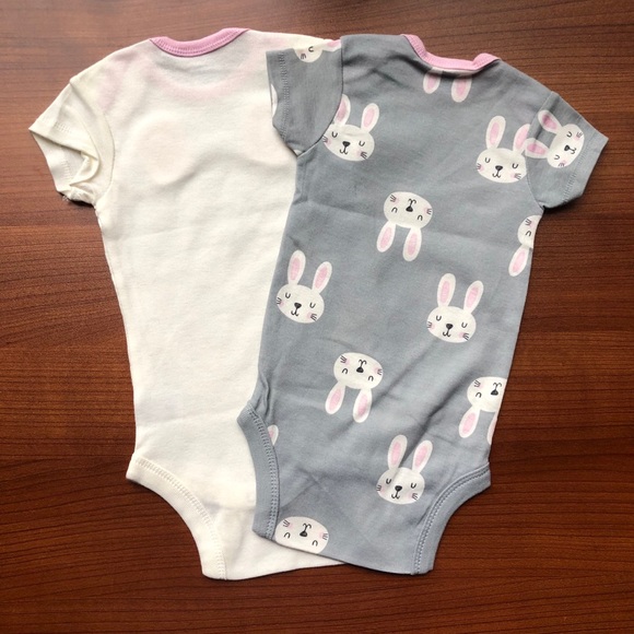 Gerber Bunny Onesies - Set of 4 - Picture 4 of 5
